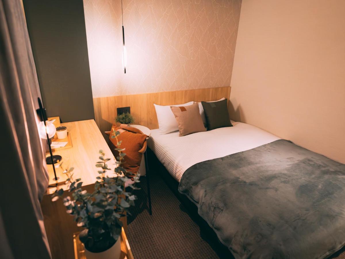 R Hotel-The Atelier Shinsaibashi East Osaka Exterior photo